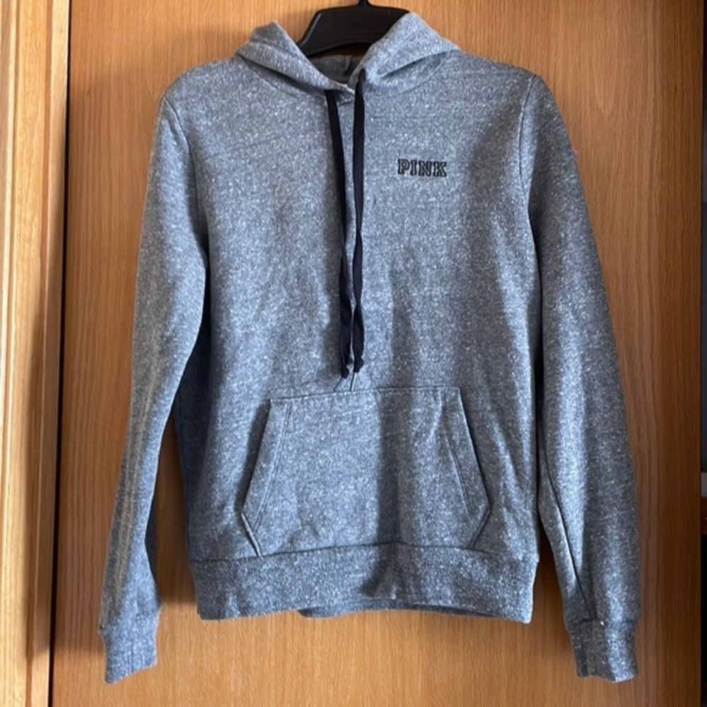 Pink by Victoria’s Secret Grey Pullover Logo Hoodie Sweatshirt Size Small.‎